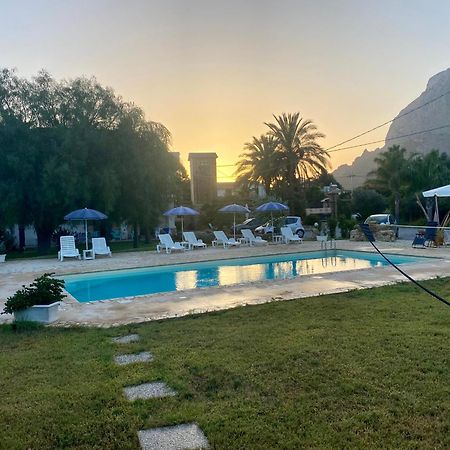 Villa Piruzzu Cv Torre Mulinazzo App P Чинизи Экстерьер фото